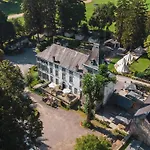 Feriehus Tower Apartment In A 16Th-Century Castle Aywaille