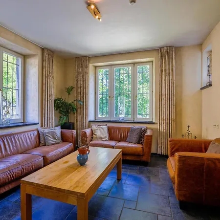 Castle In Near River Ambleve 펜션 *