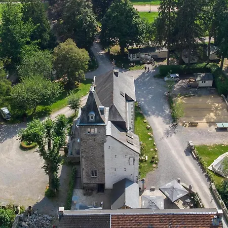 Castle In Near River Ambleve 아이웨일