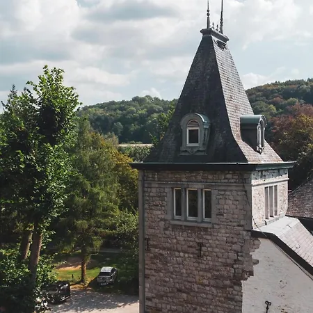 Ferienhaus Tower Apartment In A 16Th-Century Castle Aywaille